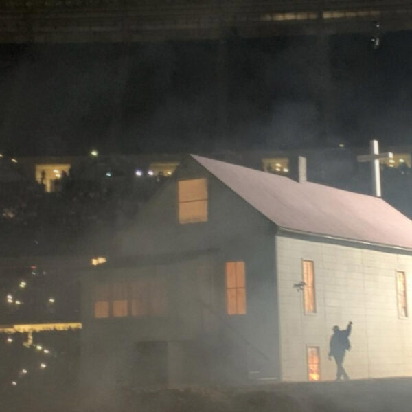 Eminem's influence on Kanye West - Donda listening event - childhood house