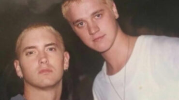 Stan wishes Eminem a happy birthday in a hilarious Twitter message